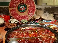 -周小明火锅(黑金冠社区店)