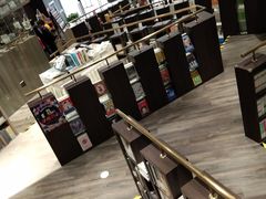 -钟书阁(群光广场店)