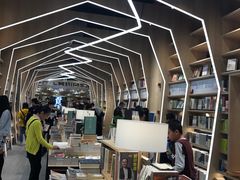 -覔书店(壹方城店)