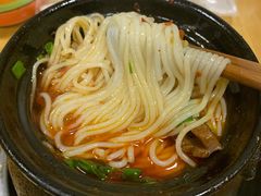 -李记特色罐罐米线(重庆中环大厦店)