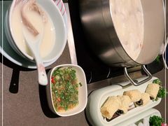 -捞王锅物料理(上海世茂广场店)