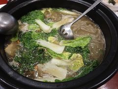 -菌之家·专业纯野生菌火锅·特色炒菌