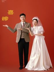-樱花婚纱摄影