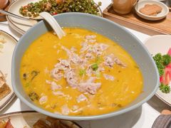 秘制酸汤肥牛-鹿港小镇(悠唐店)