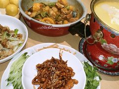 -关东小磨东北菜(上海长风大悦城店)