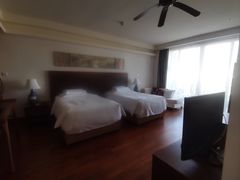 -三亚亚龙湾雅高美爵酒店