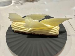 -潮一不贰·法式甜品·生日蛋糕·西式简餐(外滩店)