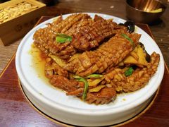 -魁盛居百年鲁菜馆(县西巷店)