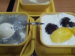 -满记甜品(巴黎春天宝山店)