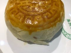红豆沙酥饼-忠顺斋易州印象烤鸭店(东关新村店)