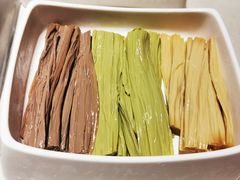 彩色腐竹-海底捞火锅(枫蓝国际购物中心店)