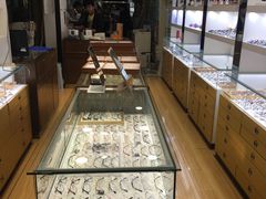 -广州宝岛眼镜武汉和光眼镜市场西区店