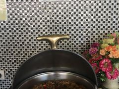 姜丝炒鸡肉-水都餐厅