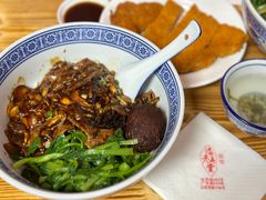 -沪西老弄堂面馆(定西路店)
