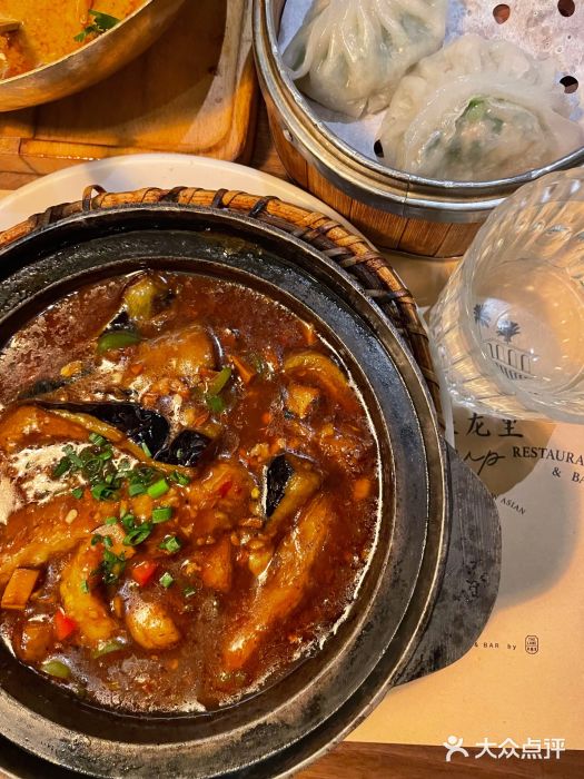 来龙里 精致 东南亚餐室(万象城店)咸香茄子煲图片