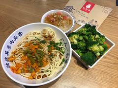 -文叔·湖北名小吃·小龙虾(华强北店)