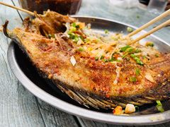 -邛海景风特色火盆烧烤店·烤串(月色风情小镇店)