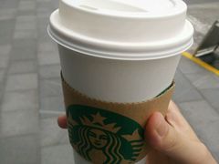-星巴克(上海虹桥南丰城办公楼店)