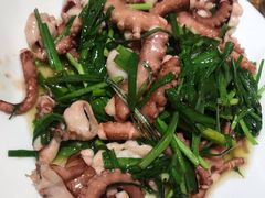 -东来菜馆•手抓海鲜家常菜•海鲜锅贴(鸽子窝店)