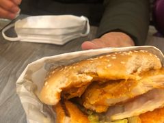 大汁鸡腿堡-卡乐星(浦东嘉里城店)