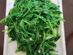 炒时蔬-天回镇何氏豆腐(总店)