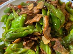 湖南小炒肉-鑫真味私房菜馆