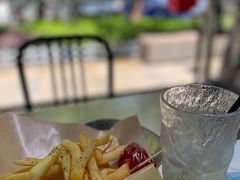 -shark burger·鲨鱼汉堡(交子大道店)