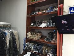 -翰皇直营洗衣洗鞋(望京鹿港店)