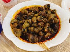 -江城燕子大排档(江汉路步行街店)