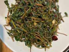 -黄泥岗·地道湖北菜(奥特莱斯店)