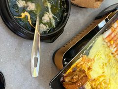 -豚妈妈汤饭·部队锅(南京东路店)