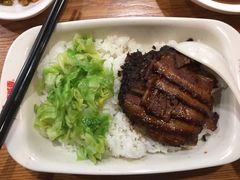 梅菜扣肉饭-南城香(北京南站店)