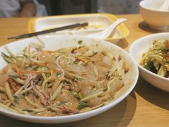 -关东小磨东北菜(上海长风大悦城店)