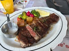 澳洲进口纯正和牛沙朗牛排-安妮意大利餐厅(日坛店)