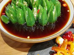 捞汁秋葵-青梅酒肆PLUS(长白仙岛北路店)