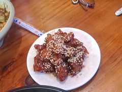 -爆炸头阿姨小四川正宗川味小吃(无任何分店)