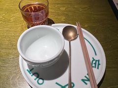 餐具摆设-一坐一忘云南菜(卓悦中心)