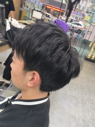 -诗悦发型烫染SALON