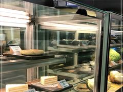 面包甜点陈列柜-猫王榴莲世家(三里屯SOHO商场店)