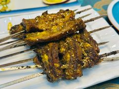 -三江源美食城