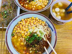 -八一路好吃街(雨田商务大厦店)