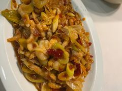 老坛鱼香肉丝-付掌柜在成都·热炒砂锅集(金禾店)
