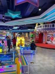 -LuckyStar幸运星家庭娱乐中心(东莞国贸店)
