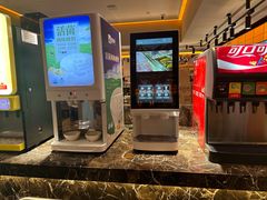 -黑金·寻焰自助百汇·烤肉·火锅(中街店)