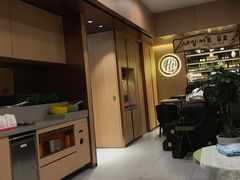 -海底捞(大学路店)