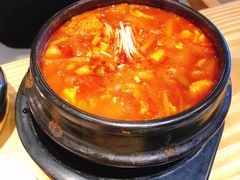 泡菜豆腐汤-喜来稀肉(北外滩白玉兰广场店)