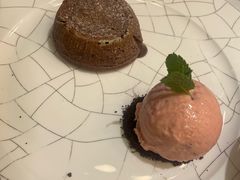 巧克力熔岩蛋糕-Wei菋·Le Bistrot