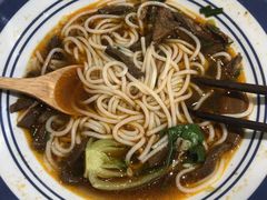 -霸蛮湖南菜·牛肉粉(荣京西街店)