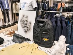 -百联奥特莱斯广场(武汉盘龙店)