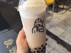 -喜茶(上海淮海中路渔阳里店)